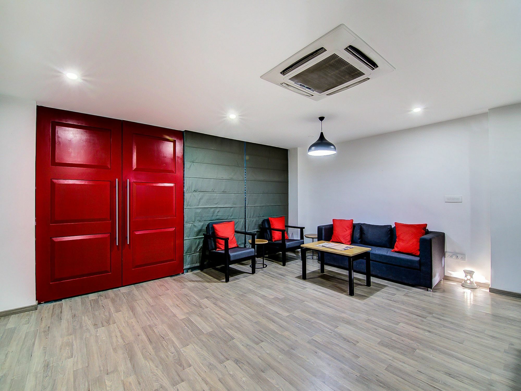 Oyo Townhouse 034 -Halcyon Hitech City Road Χιντεραμπάντ Εξωτερικό φωτογραφία
